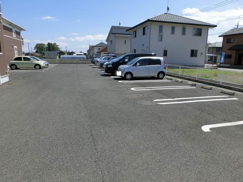 2/8 駐車場