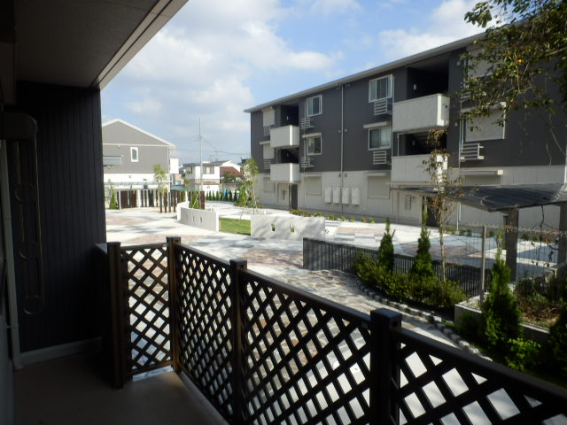 17/25 バルコニー