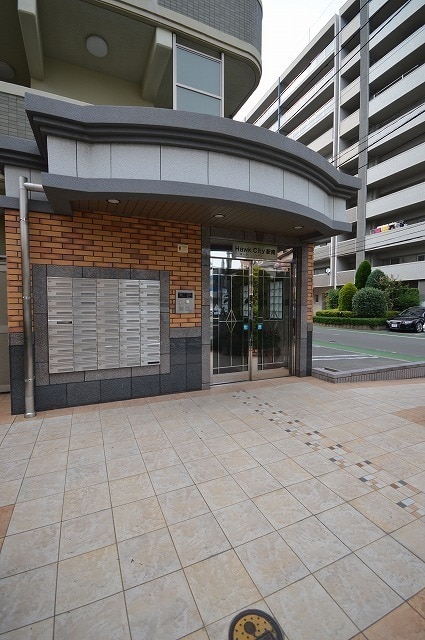 13/20 エントランス