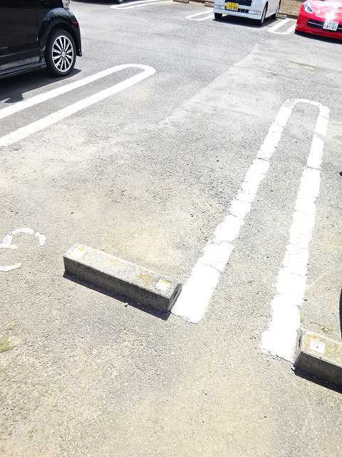 14/22 駐車場