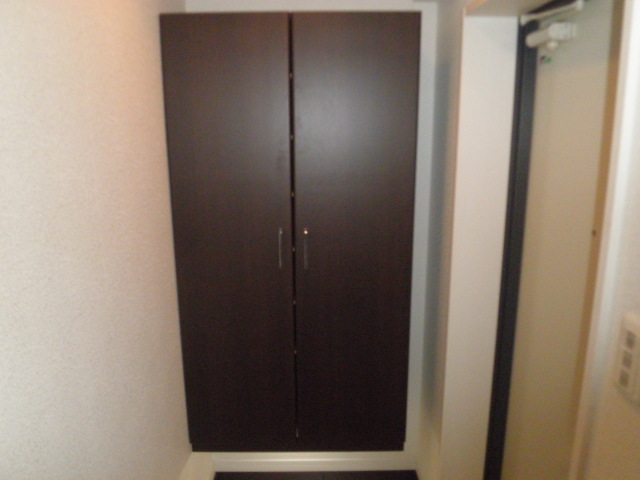 16/28 バルコニー