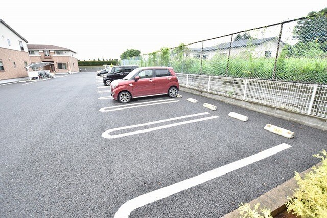 2/8 駐車場