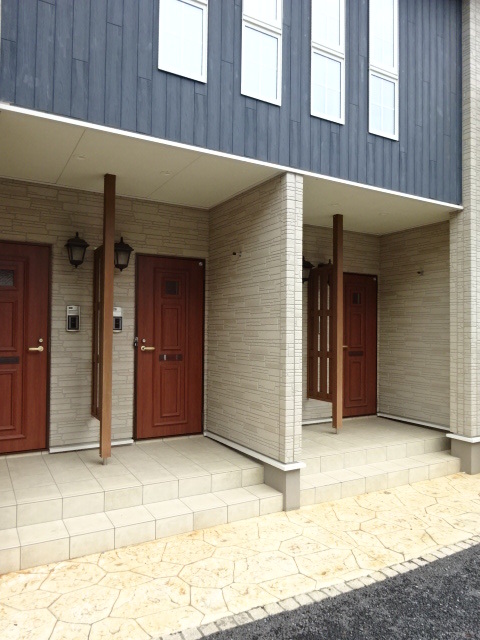 13/20 エントランス