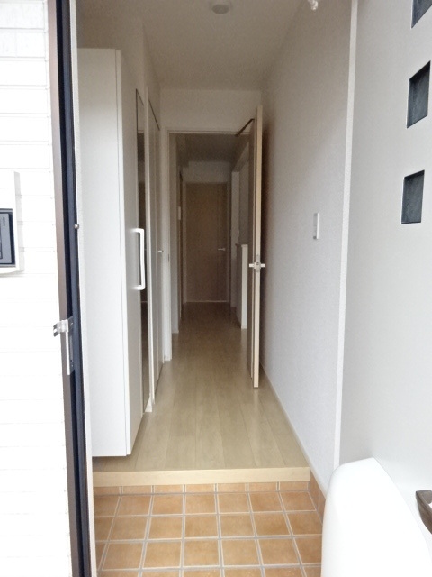 8/24 玄関