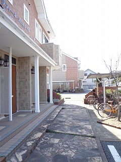 14/20 エントランス