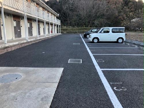 14/18 駐車場