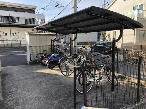 13/14 エントランス