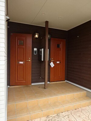 13/20 エントランス