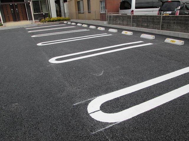 14/20 駐車場