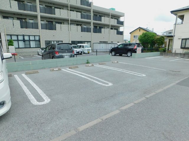 14/22 駐車場