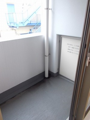 16/28 バルコニー
