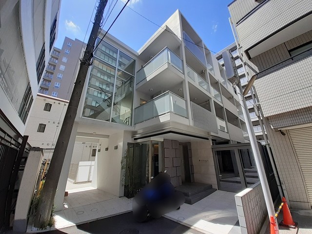 シュトラーレ四番町の外観