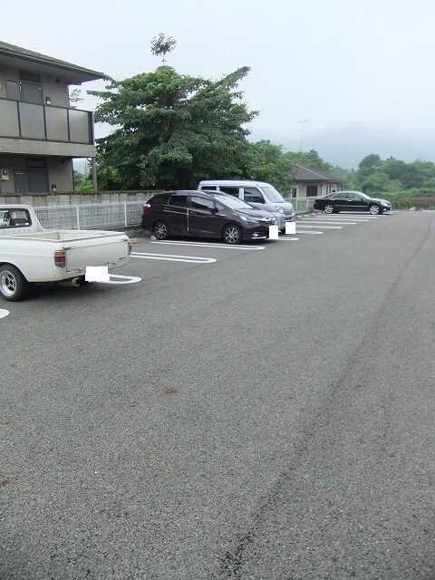 2/8 駐車場