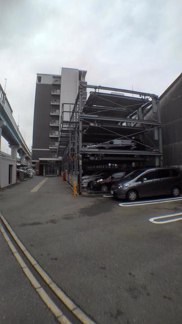 13/19 駐車場