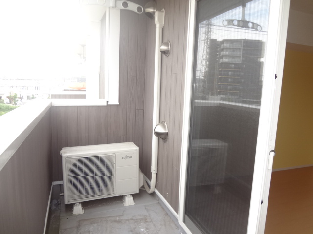 14/30 バルコニー