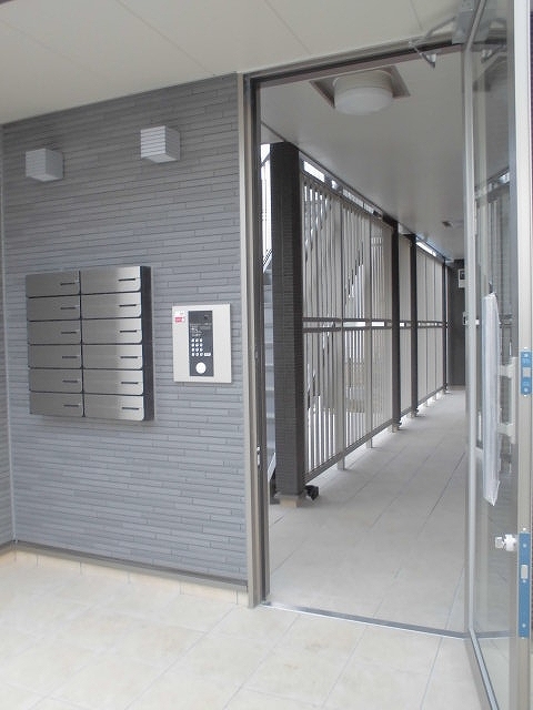 13/20 エントランス