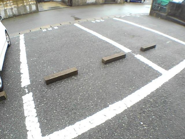 14/20 駐車場