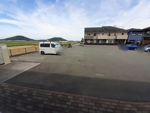 14/20 駐車場