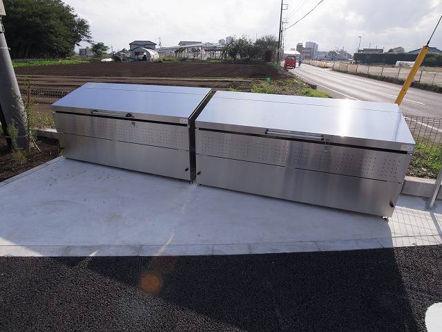 17/27 エントランス