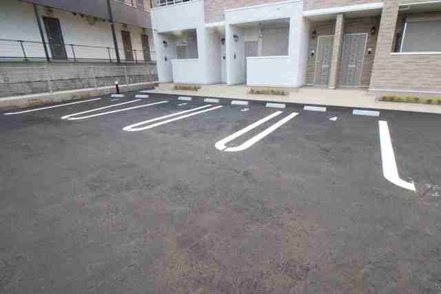 2/8 駐車場
