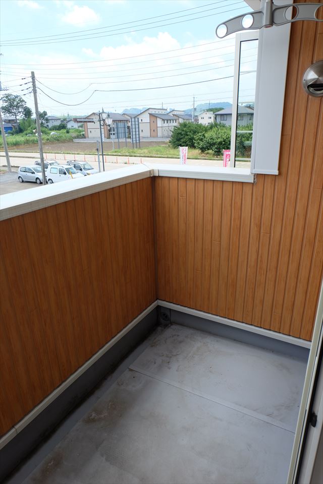 14/28 バルコニー