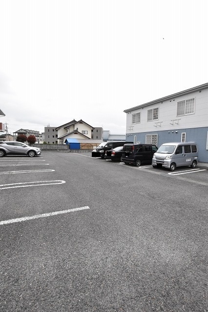 14/20 駐車場