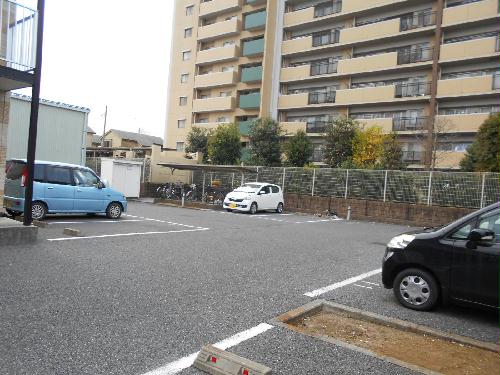 14/22 駐車場