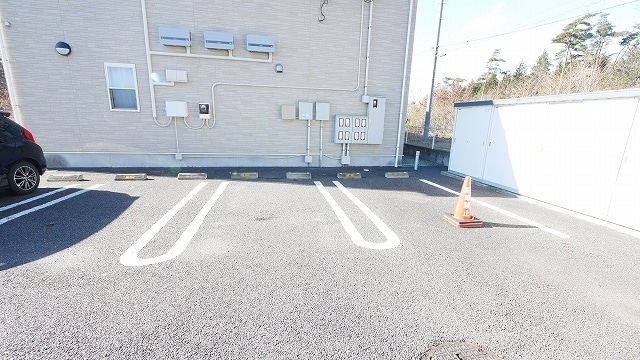 2/8 駐車場