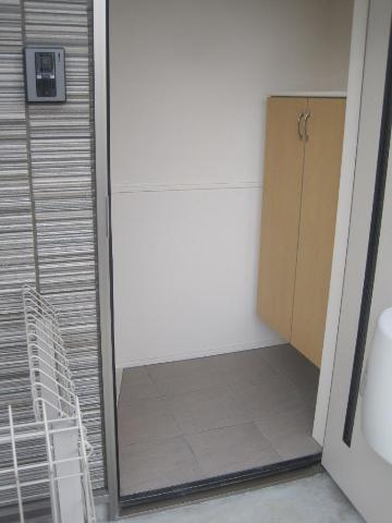 22/30 エントランス