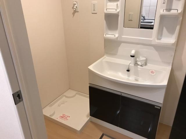 13/30 洗面