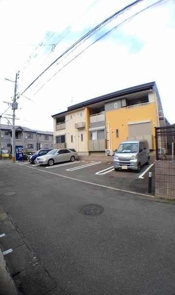 14/20 駐車場