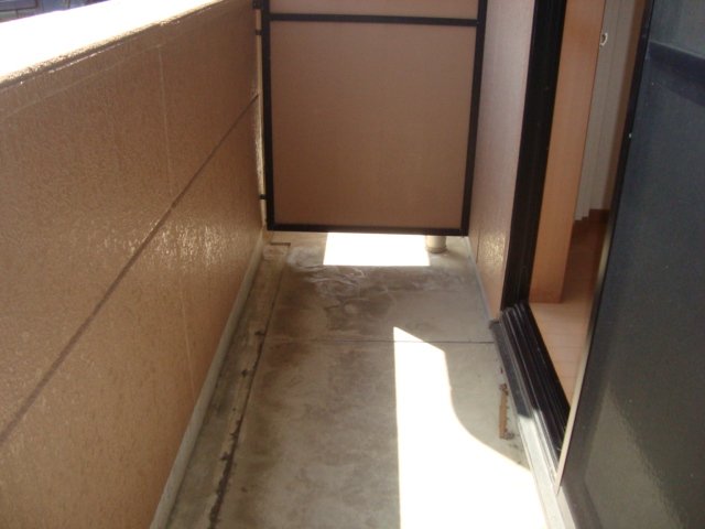 15/23 バルコニー