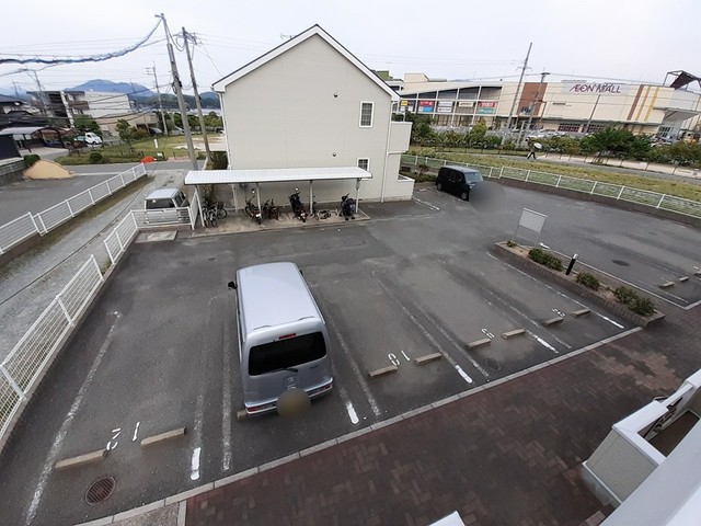 14/20 駐車場