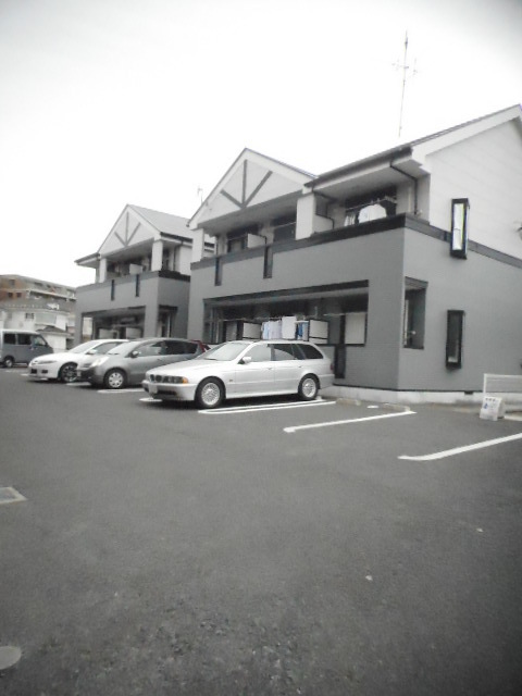 19/27 駐車場