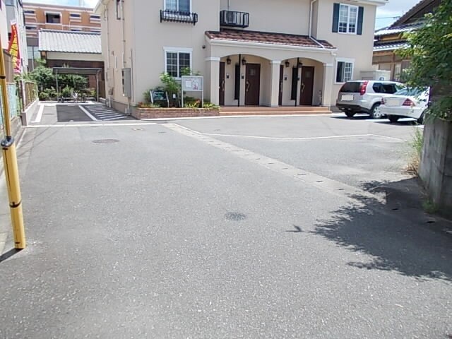 14/20 駐車場