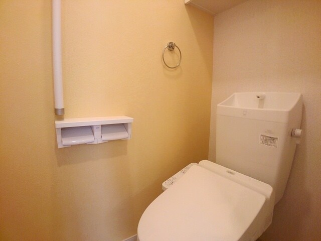 14/20 エントランス