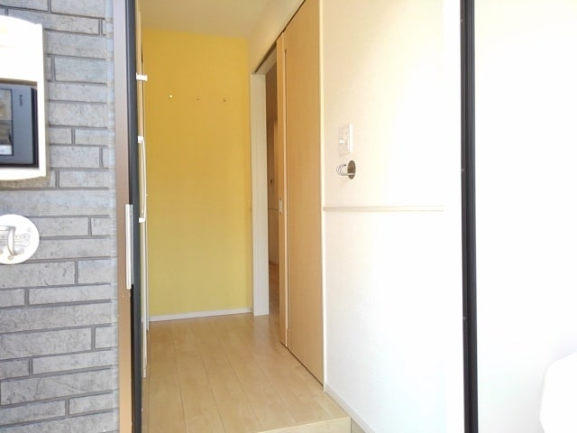 14/20 エントランス