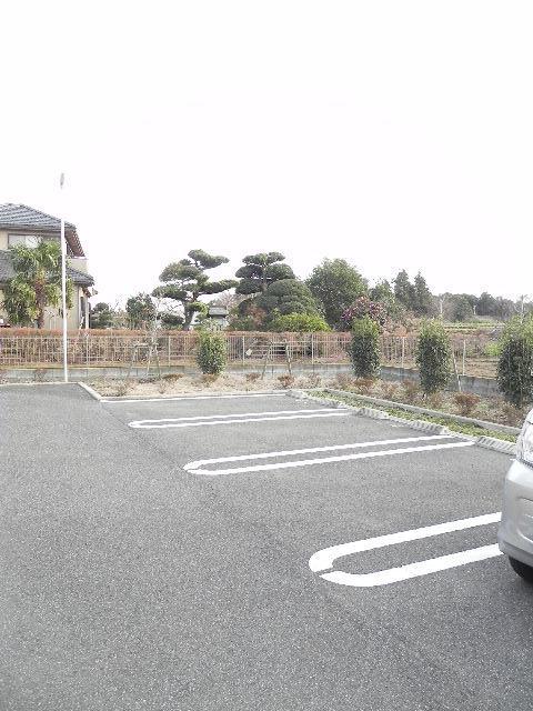 13/21 エントランス