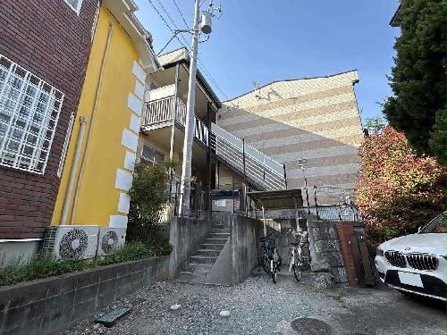 14/20 エントランス