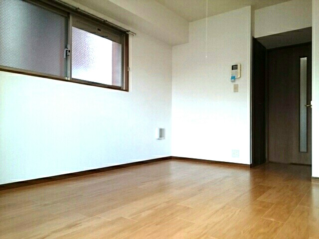 13/22 バルコニー