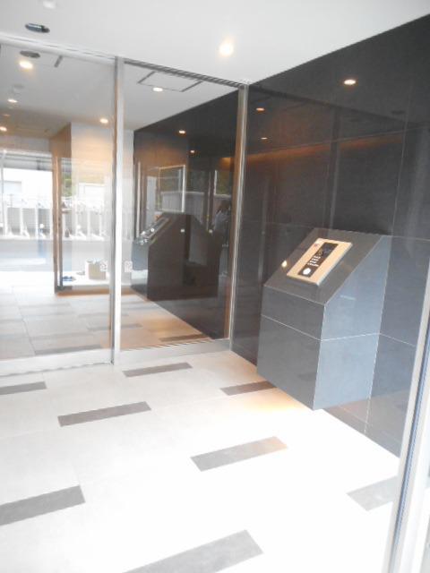 14/24 エントランス