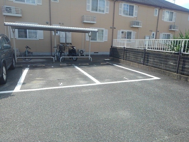 14/20 駐車場