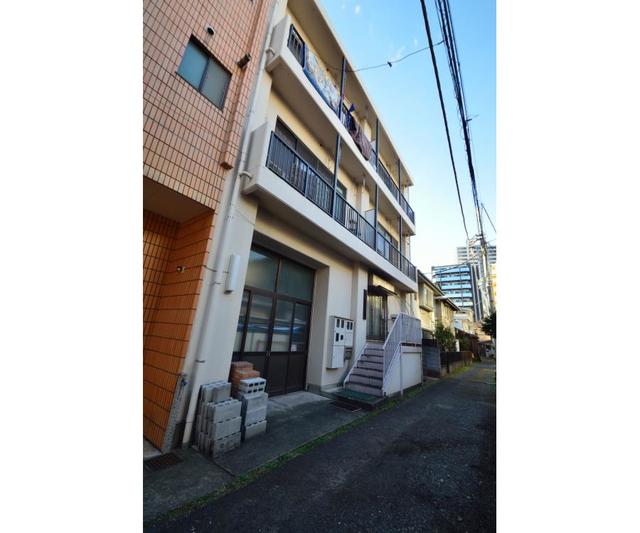 2/8 外観