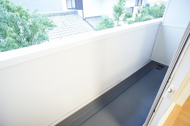 17/28 バルコニー
