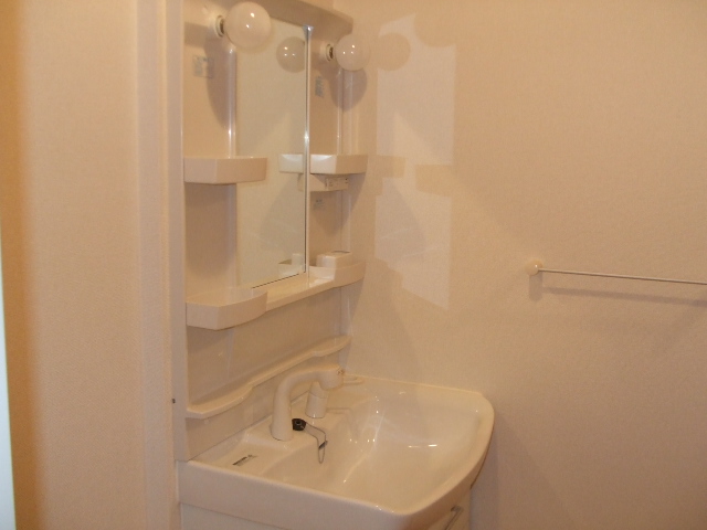 14/30 洗面