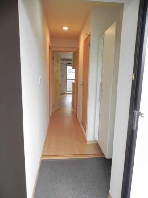 5/20 玄関