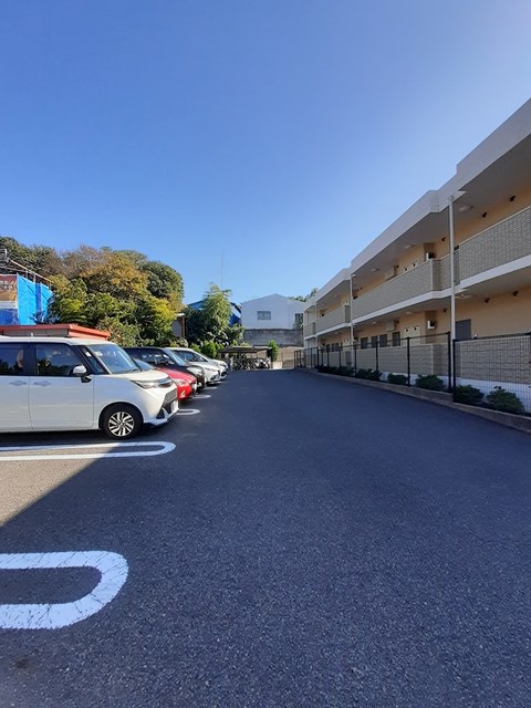 15/21 駐車場