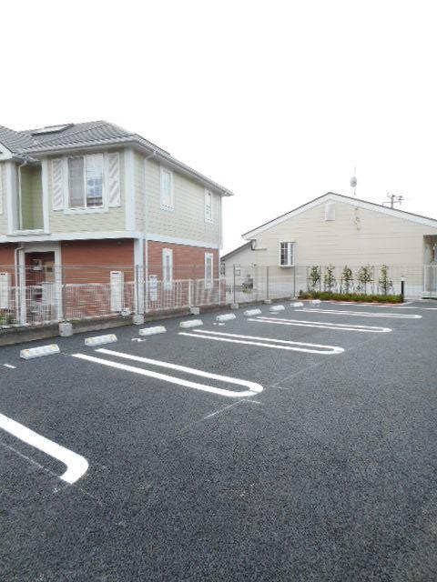 22/30 駐車場