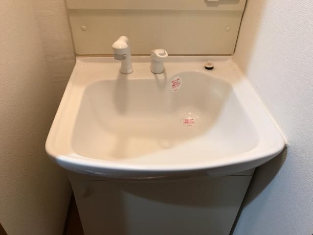 17/28 洗面
