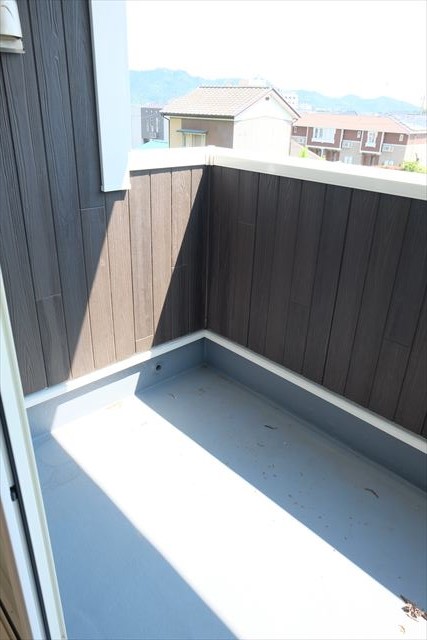 15/28 バルコニー